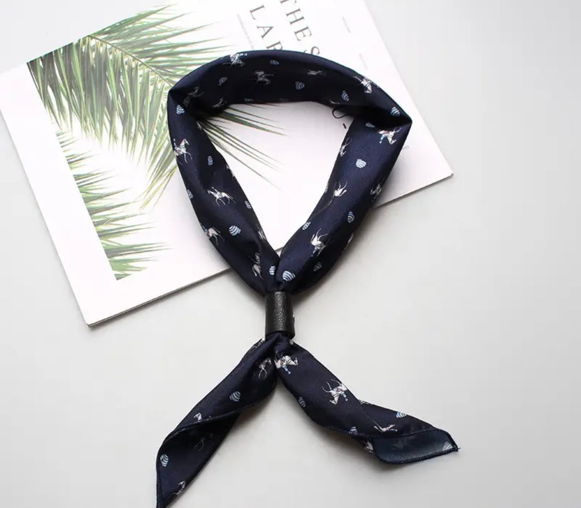 Foulard Cavalli fondo blu