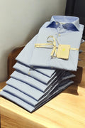 Camicia operata celeste