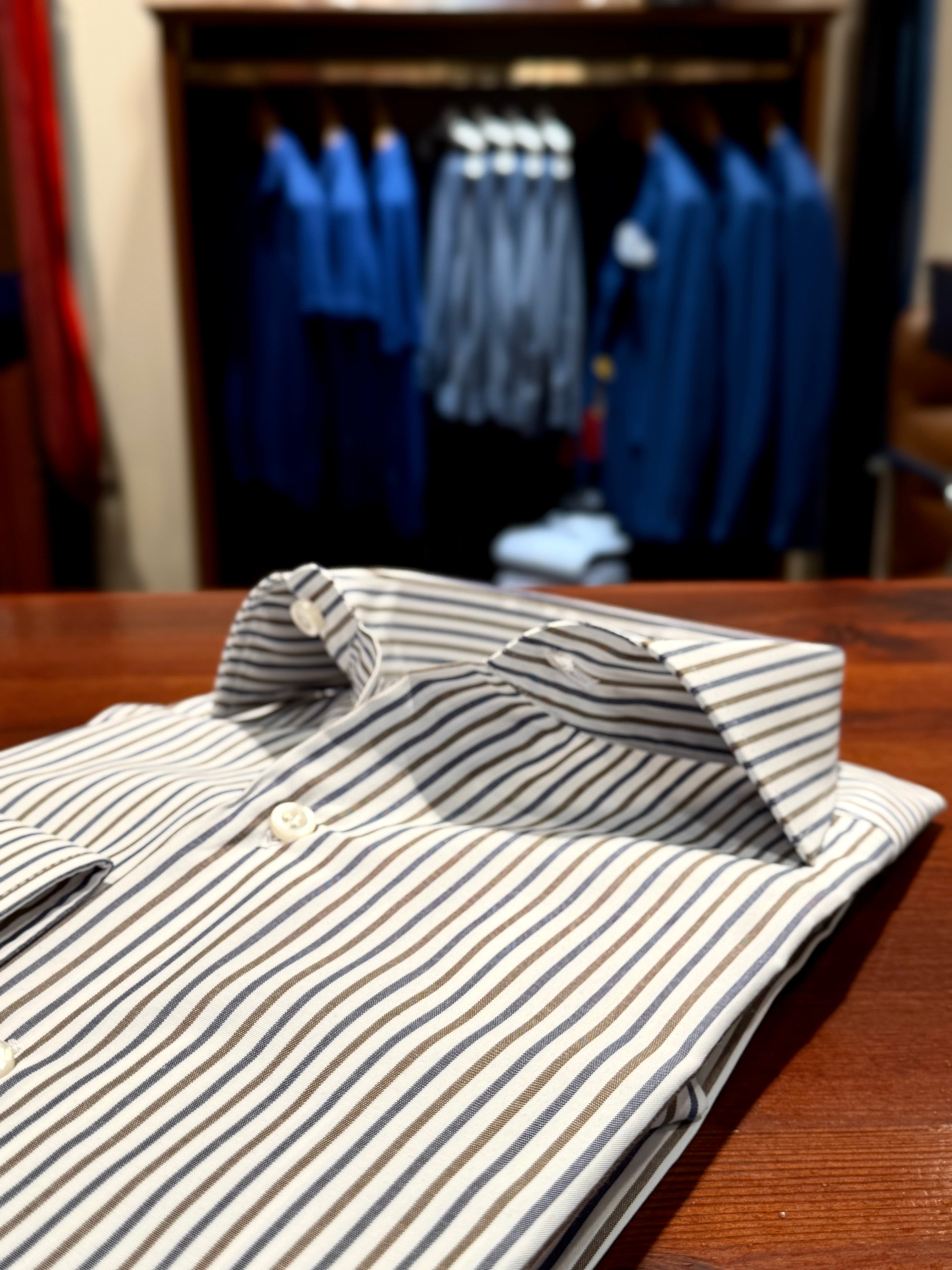 Camicia doppia riga blu marrone