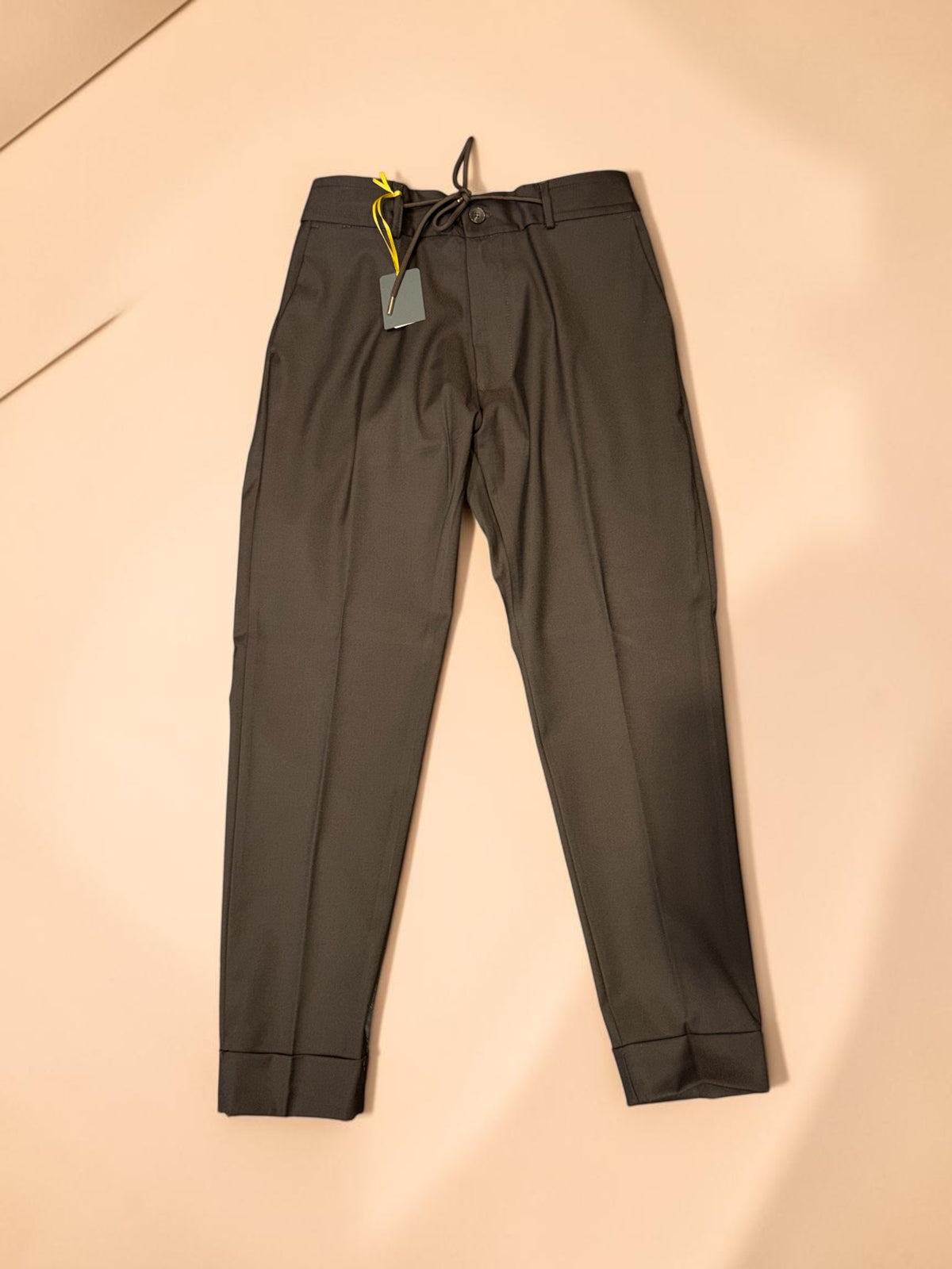 Pantalaccio Vans mano Tasmania
