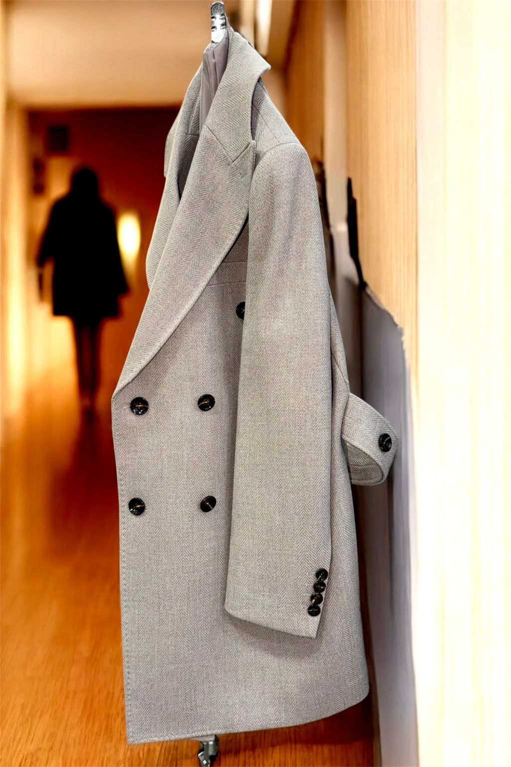 Cappotto doppio petto spigato beige