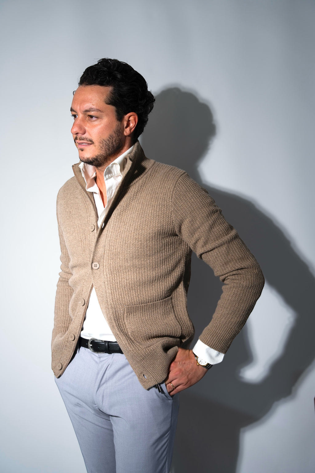 Cardigan coste con tasche