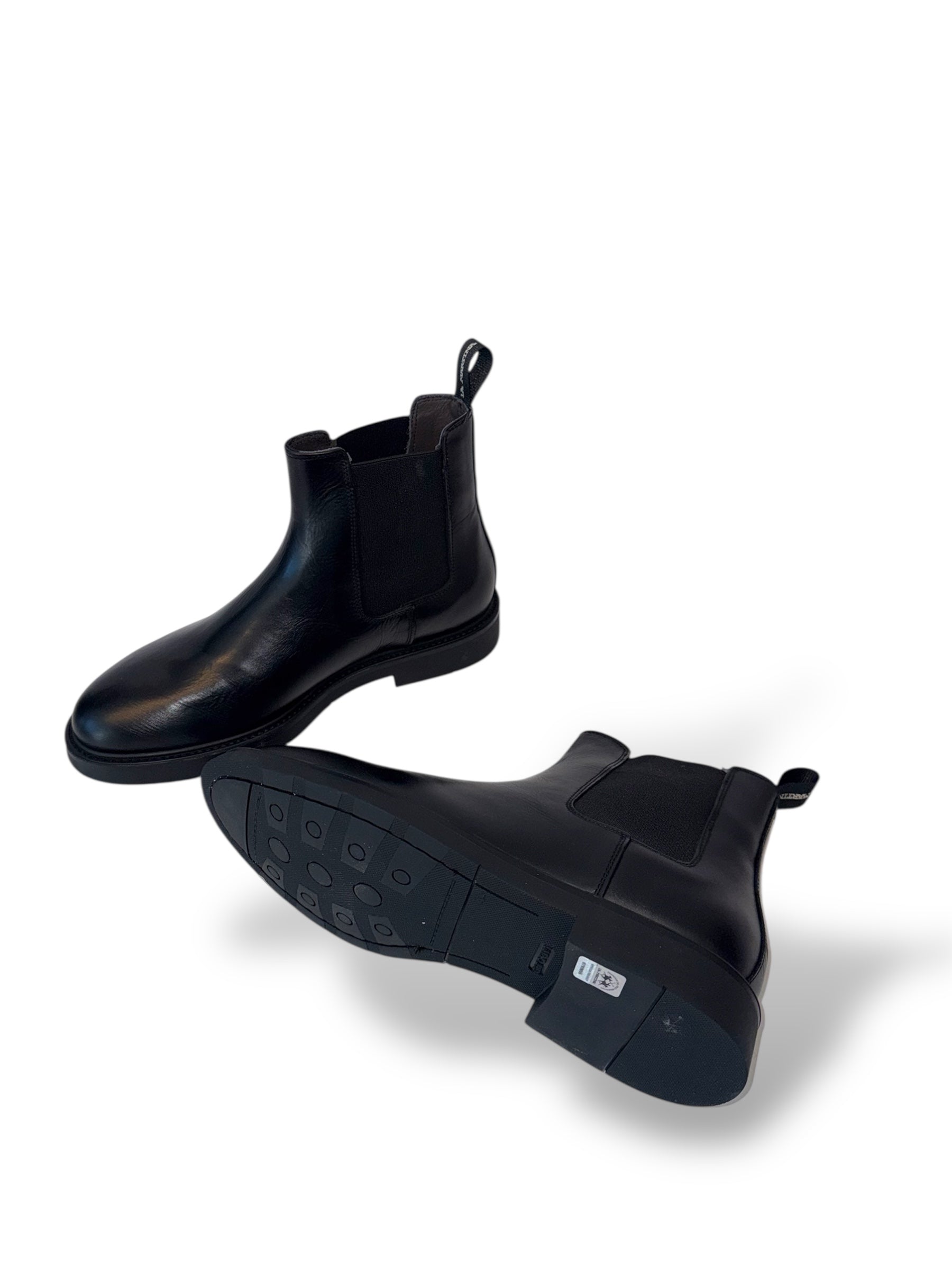 Stivaletto in pelle nero