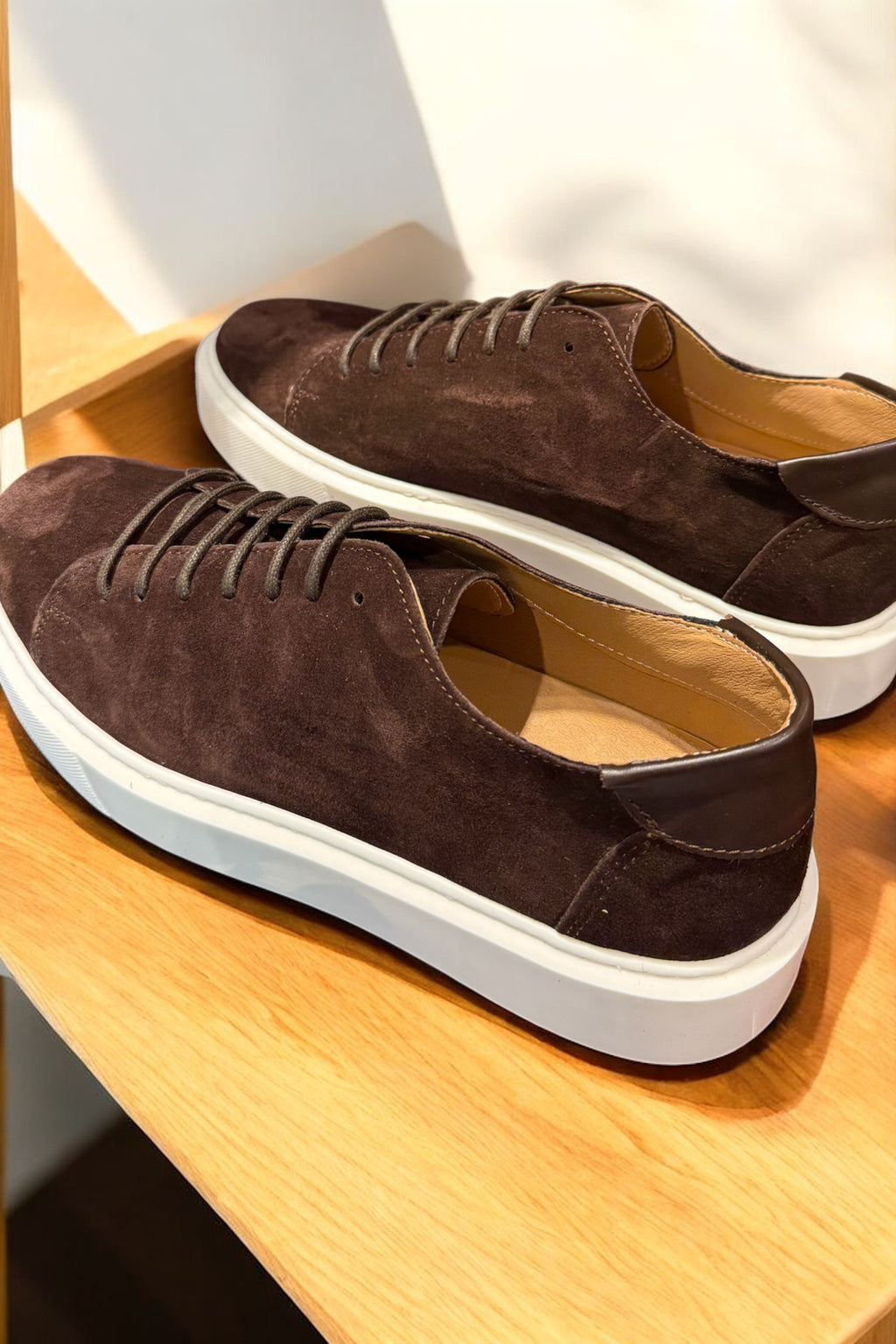 Sneakers in camoscio moro