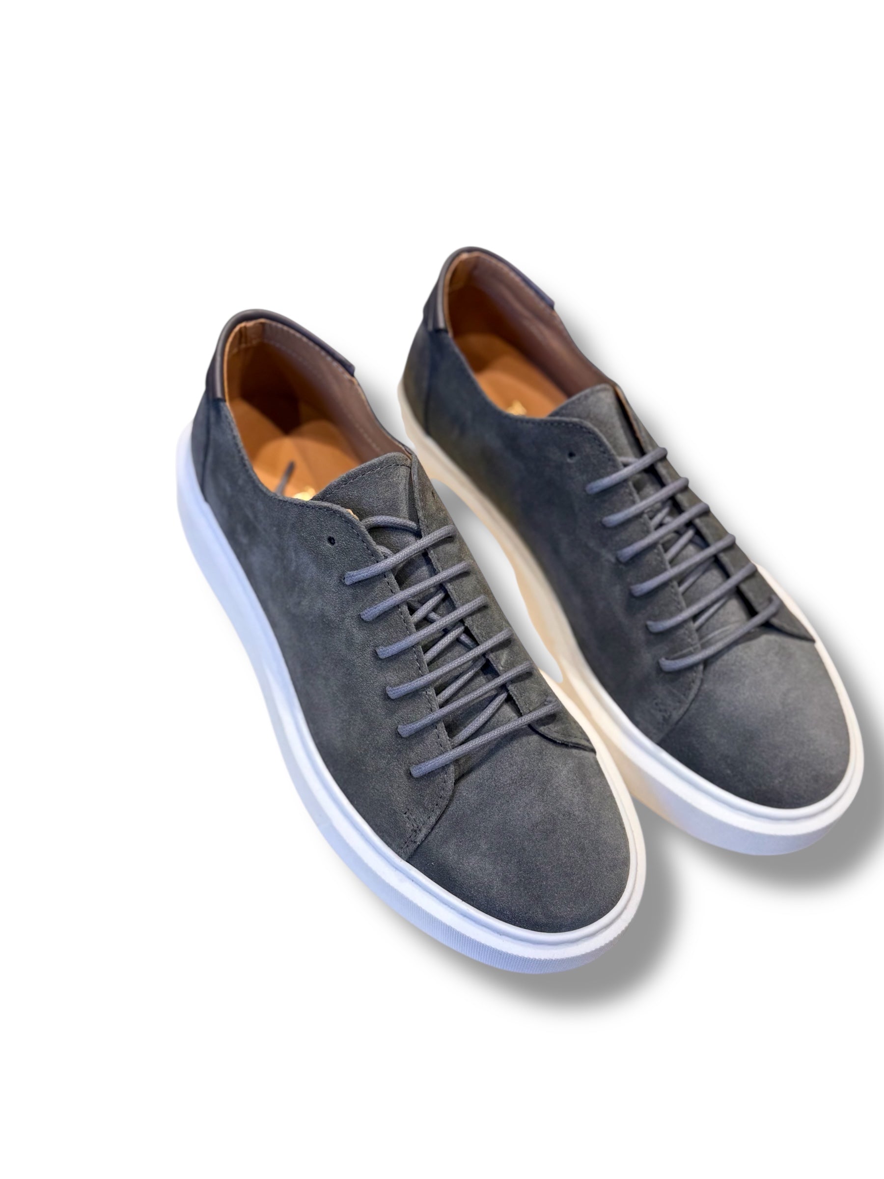 Sneakers in camoscio grigio