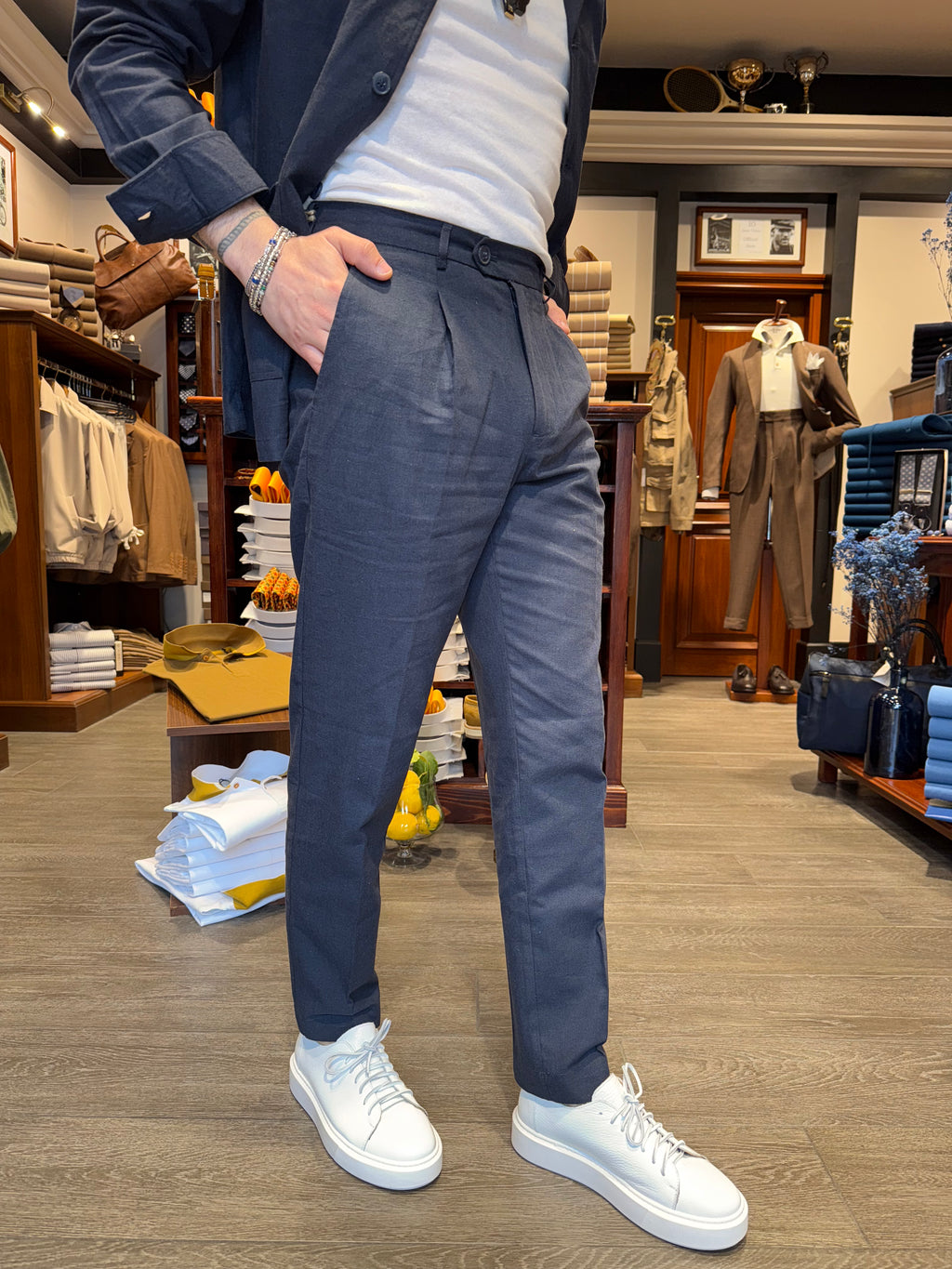 Pantalone lino con pinces