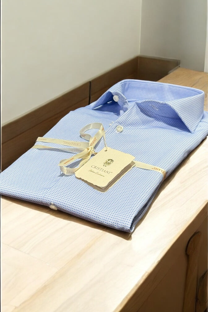 Camicia operata celeste