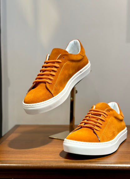 Sneakers in camoscio arancio